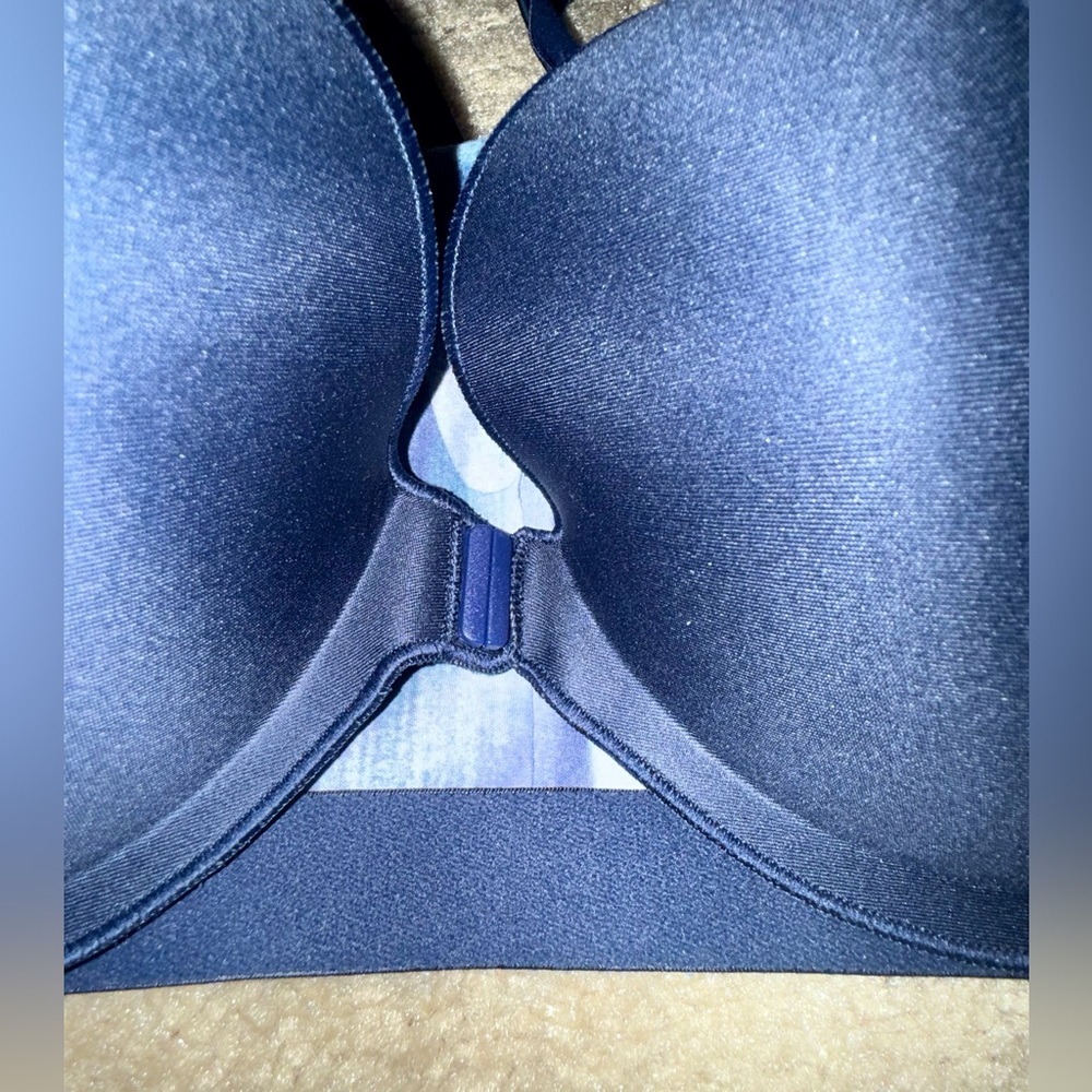 Victorias Secret size 36 DD sport bra like new - Picture 5 of 8